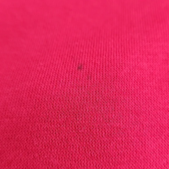 UNDER ARMOUR SWEAT SHORTS, THE COLOR IS BEAUTIFUL RED WOTH WHITE LOGO, LARGE (L) - Picture 12 of 12